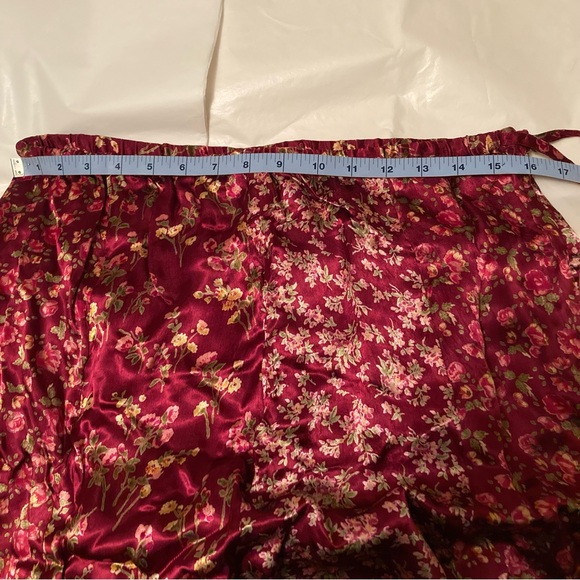Vintage April Cornell Satiny Floral Skirt - Picture 6 of 14
